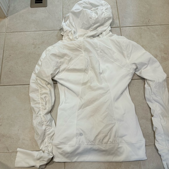 White lulu jacket - Picture 2 of 2